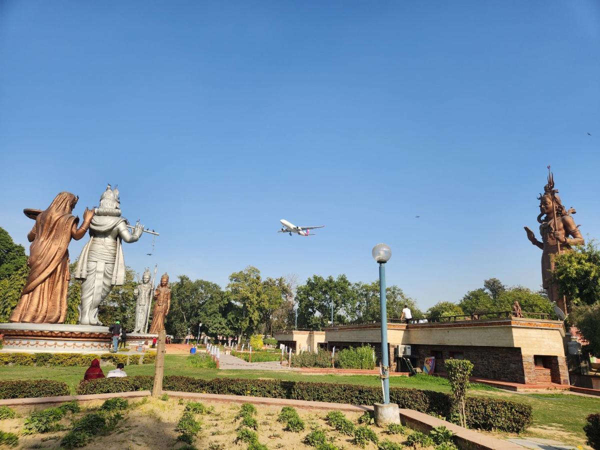Hotel Krone Near Igi Airport Delhi New Delhi Exterior foto
